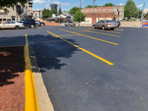 90db020232399feecb2a1d5ae23e7246striping2